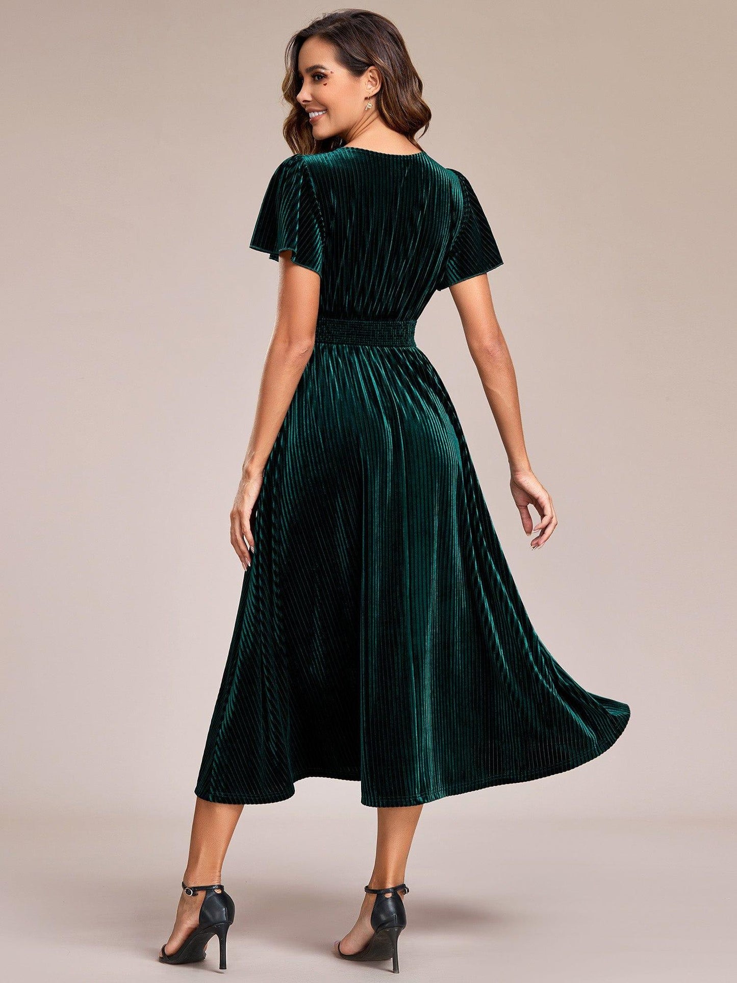 AZALEA|Graceful V-Neck Waist Design Short Sleeves Fall Velvet Midi Bridesmaid Dress
