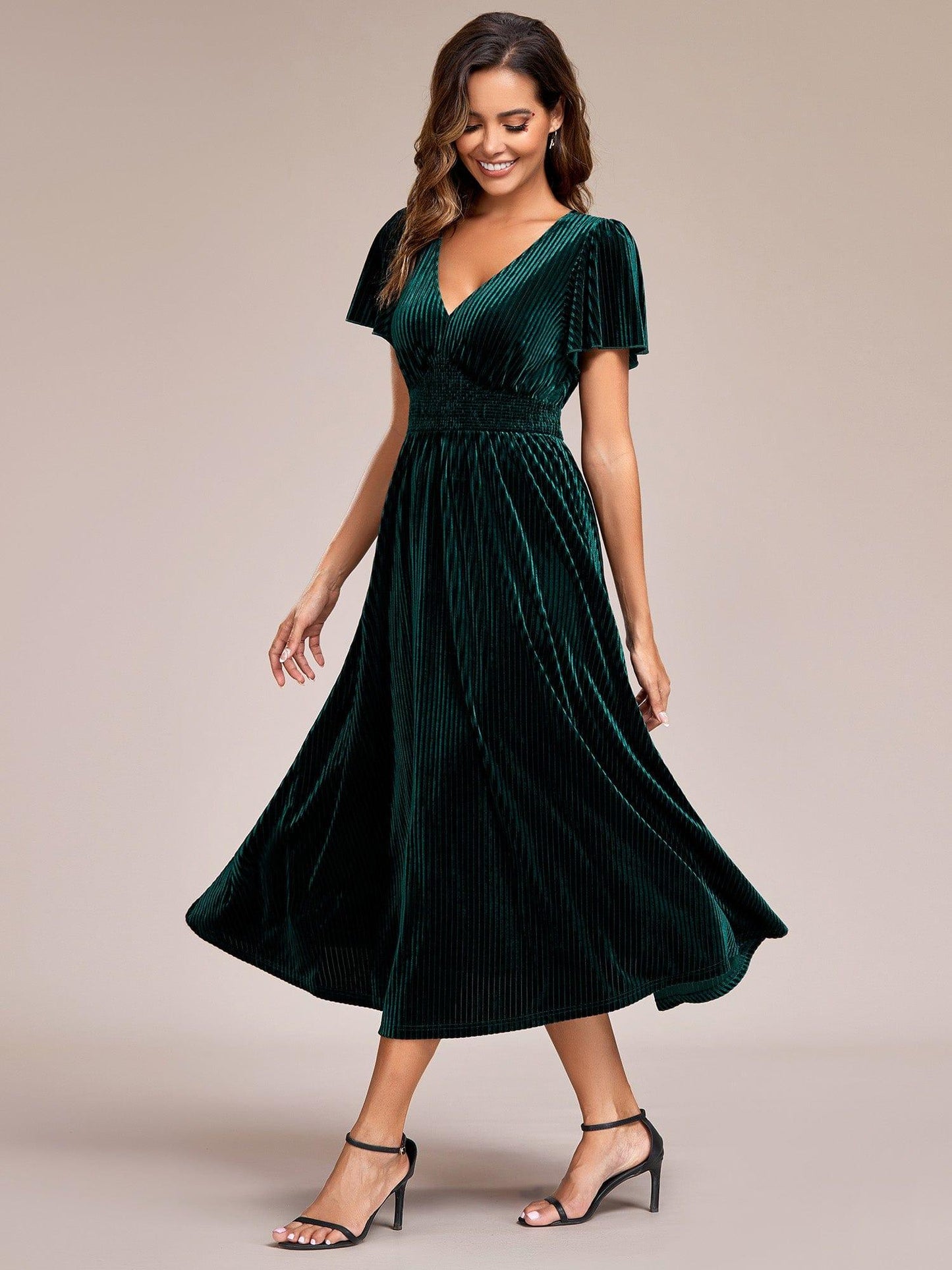 AZALEA|Graceful V-Neck Waist Design Short Sleeves Fall Velvet Midi Bridesmaid Dress
