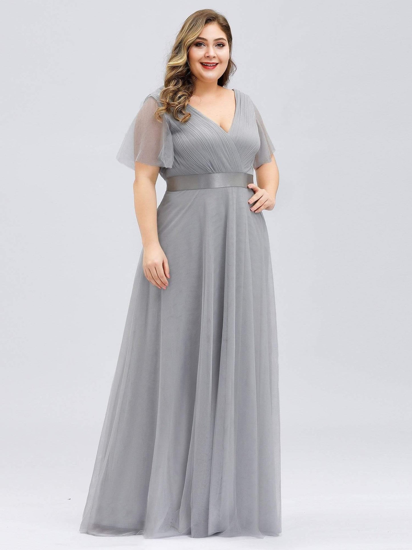 pretty MISTE|Women's Floor-Length Plus Size Formal Bridesmaid Dress with Short Sleeve