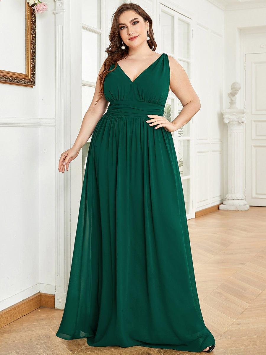 pretty HUSH|Plus Size Sleeveless V-Neck Chiffon Semi Bridesmaid Dress