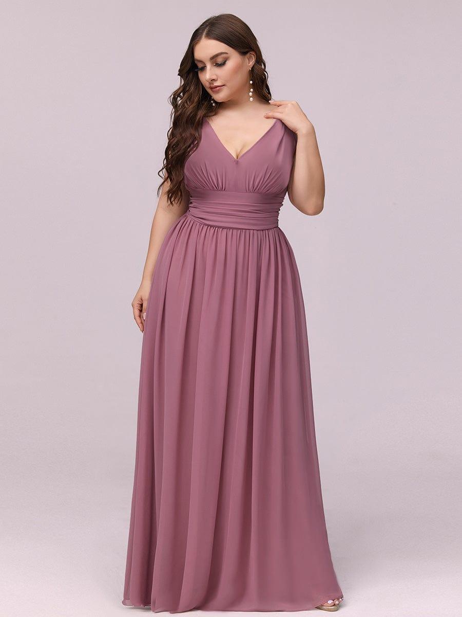 pretty HUSH|Plus Size Sleeveless V-Neck Chiffon Semi Bridesmaid Dress