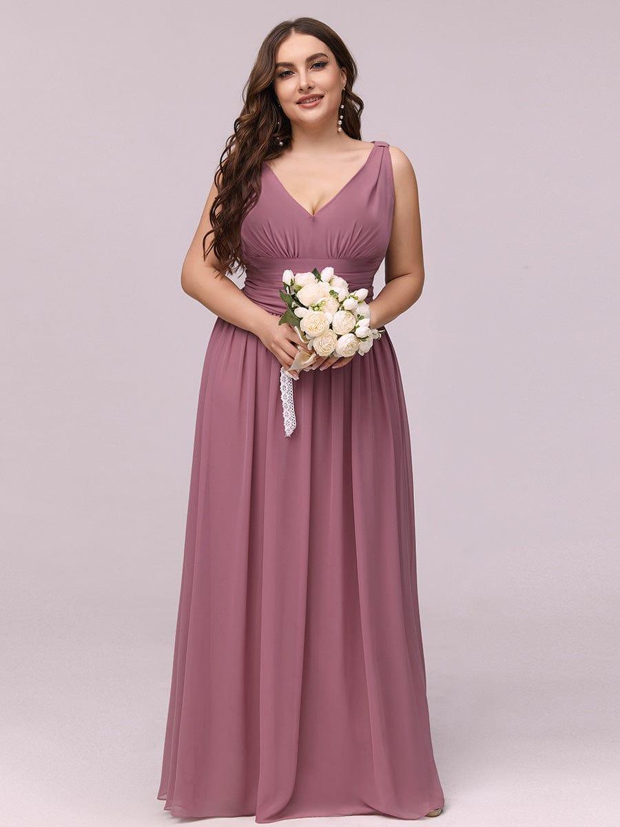pretty HUSH|Plus Size Sleeveless V-Neck Chiffon Semi Bridesmaid Dress