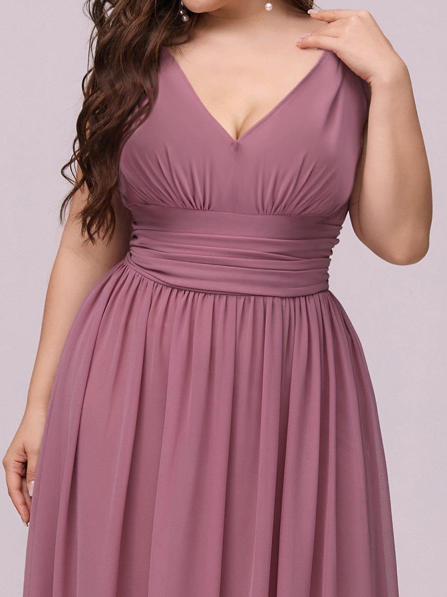 pretty HUSH|Plus Size Sleeveless V-Neck Chiffon Semi Bridesmaid Dress