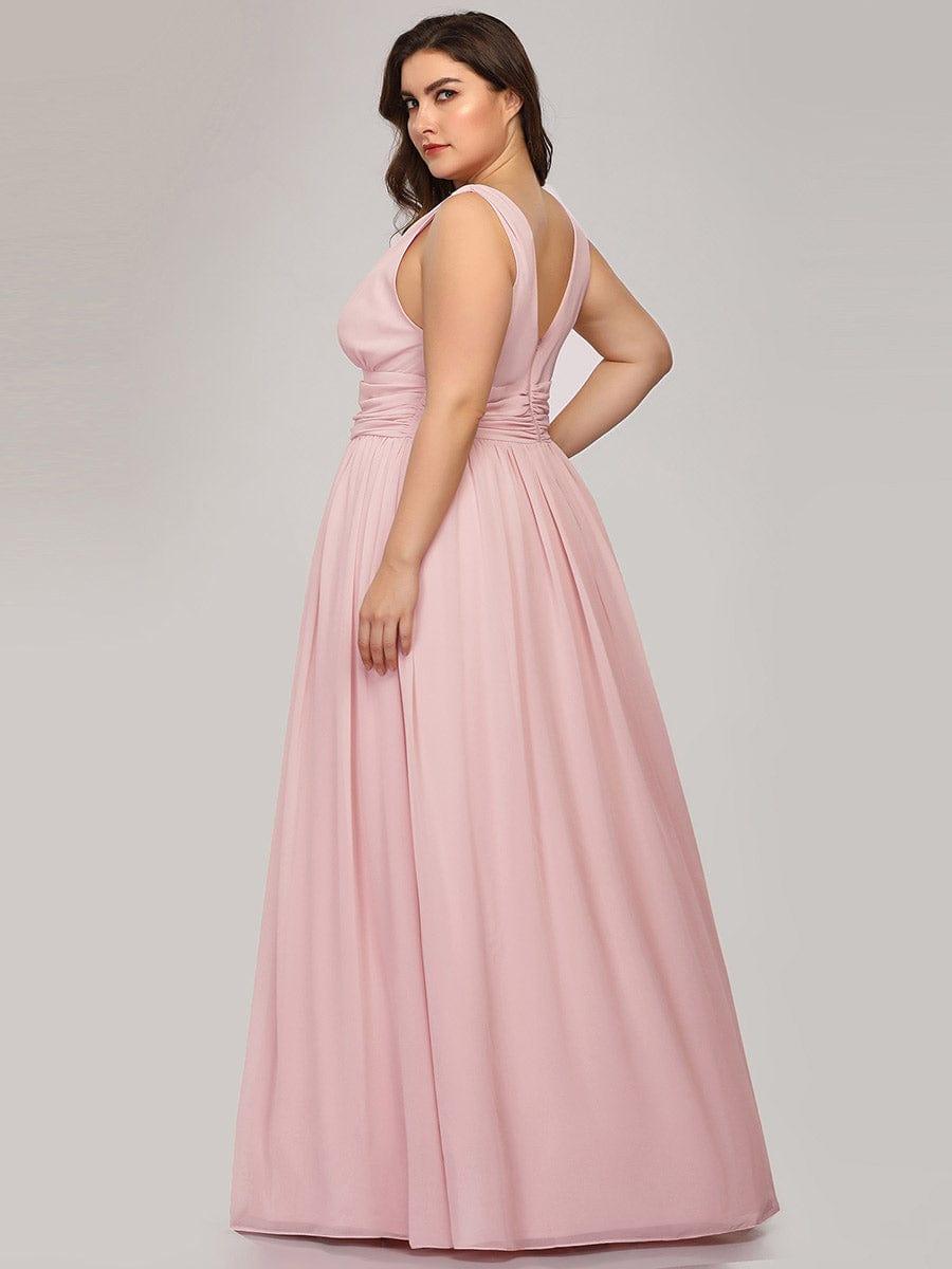 pretty HUSH|Plus Size Sleeveless V-Neck Chiffon Semi Bridesmaid Dress