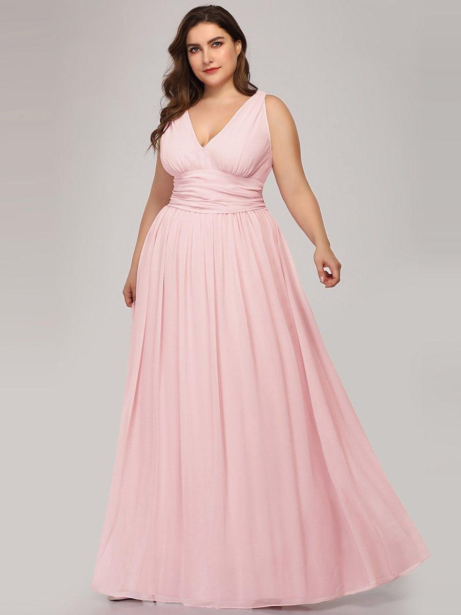 pretty HUSH|Plus Size Sleeveless V-Neck Chiffon Semi Bridesmaid Dress
