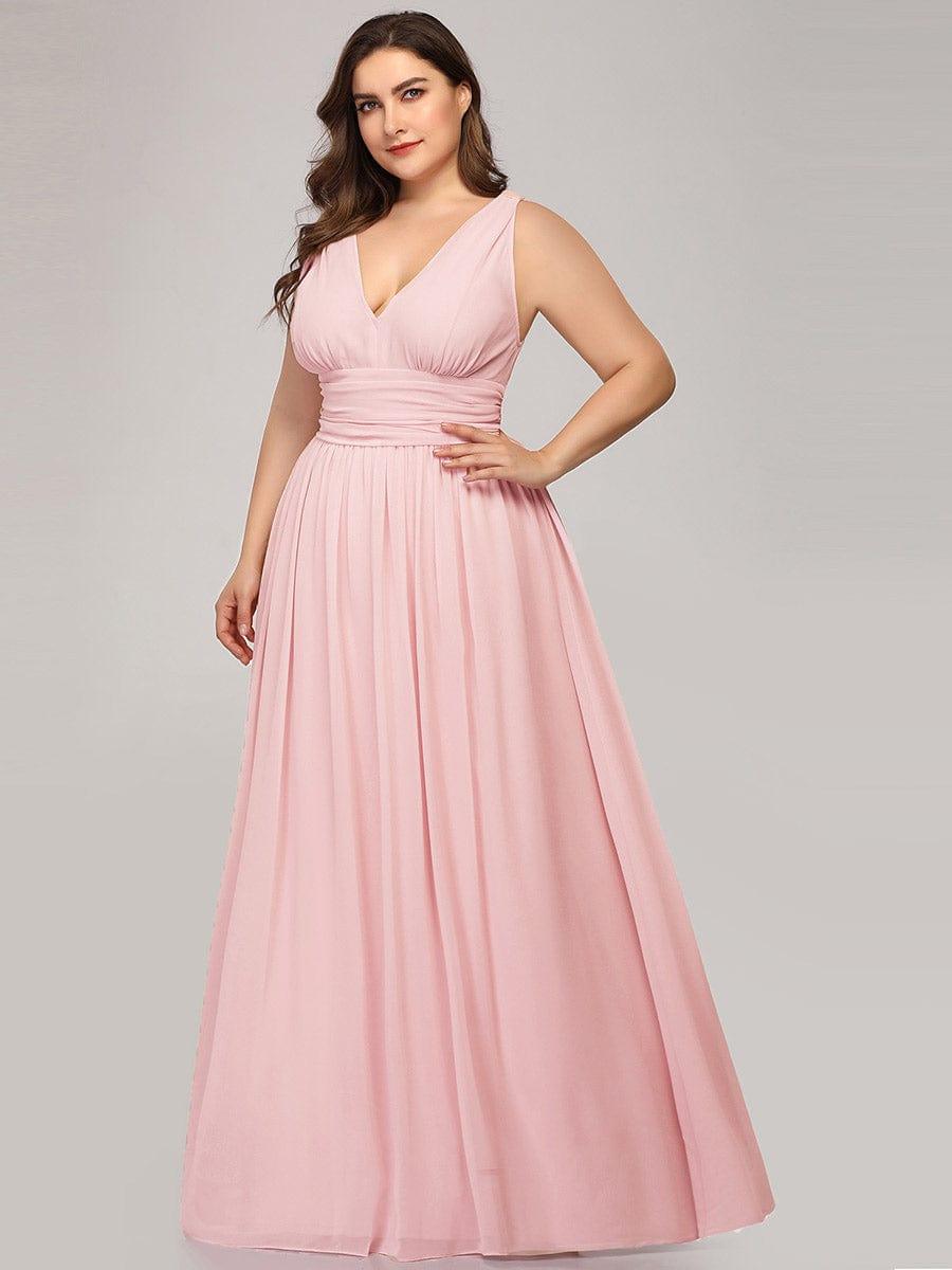 pretty HUSH|Plus Size Sleeveless V-Neck Chiffon Semi Bridesmaid Dress
