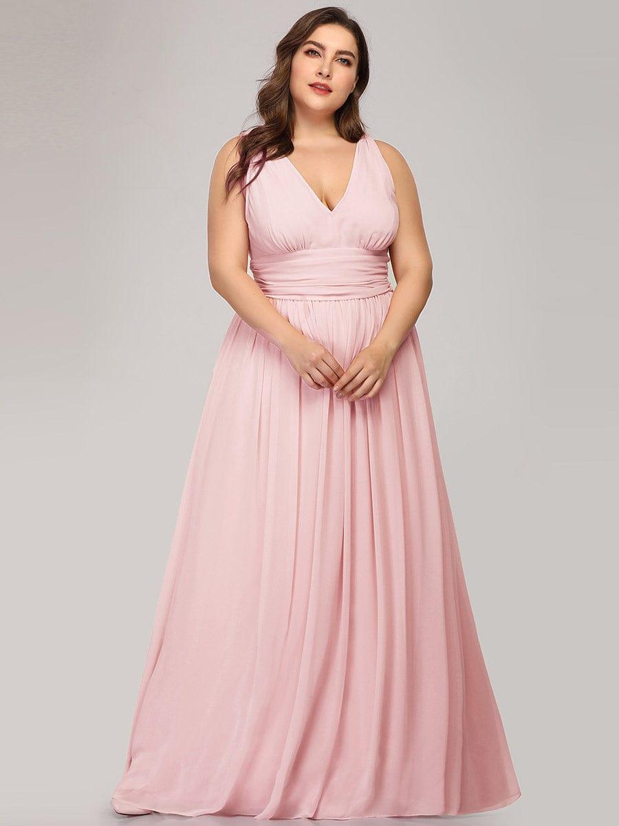 pretty HUSH|Plus Size Sleeveless V-Neck Chiffon Semi Bridesmaid Dress