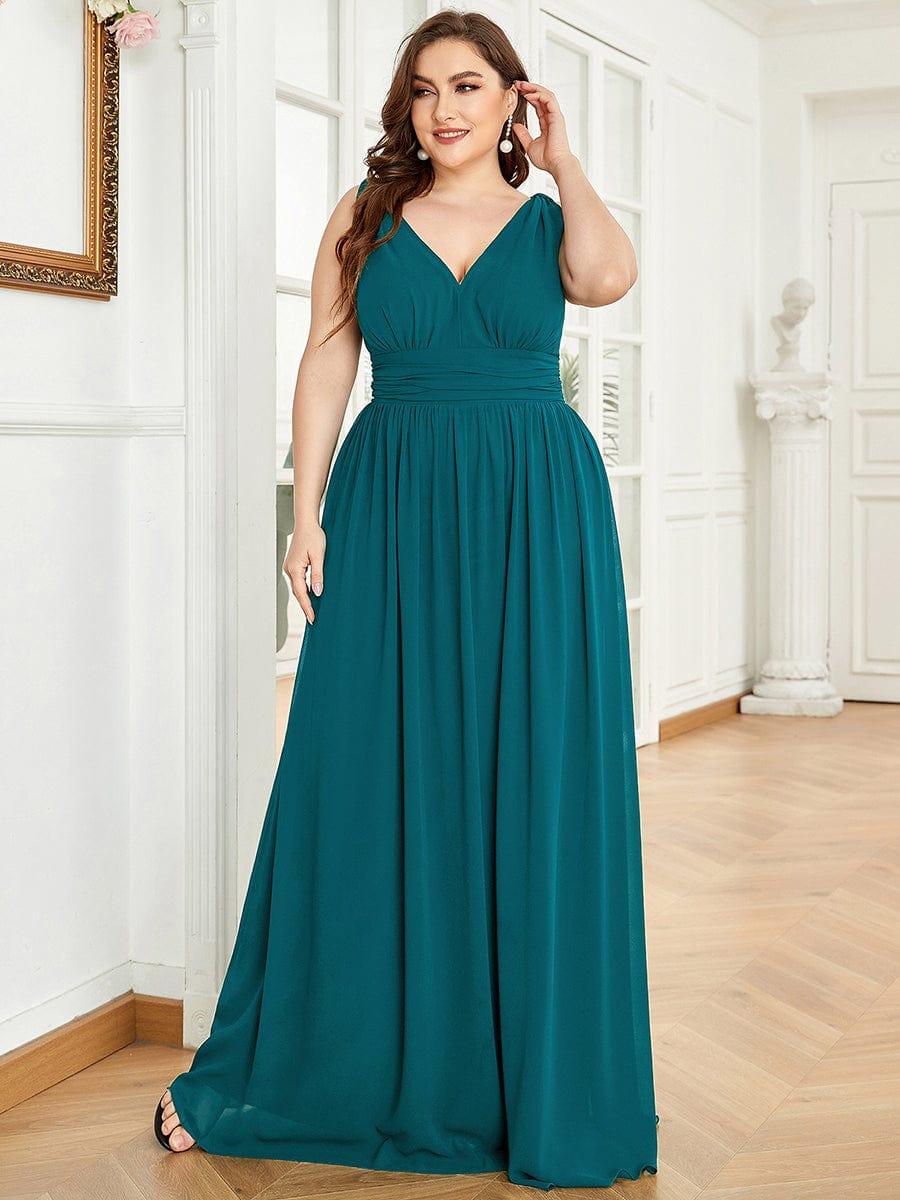 pretty HUSH|Plus Size Sleeveless V-Neck Chiffon Semi Bridesmaid Dress