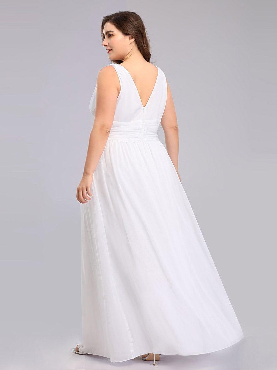 pretty HUSH|Plus Size Sleeveless V-Neck Chiffon Semi Bridesmaid Dress