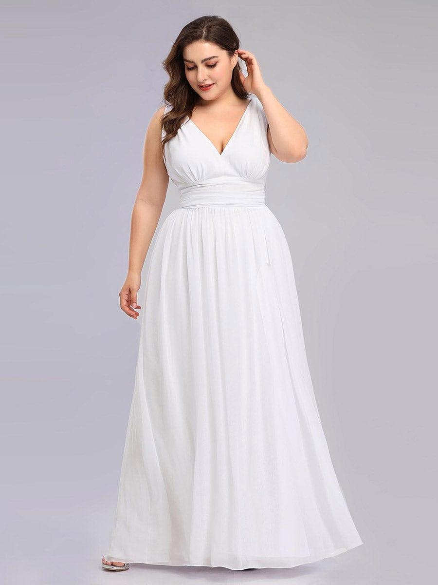 pretty HUSH|Plus Size Sleeveless V-Neck Chiffon Semi Bridesmaid Dress