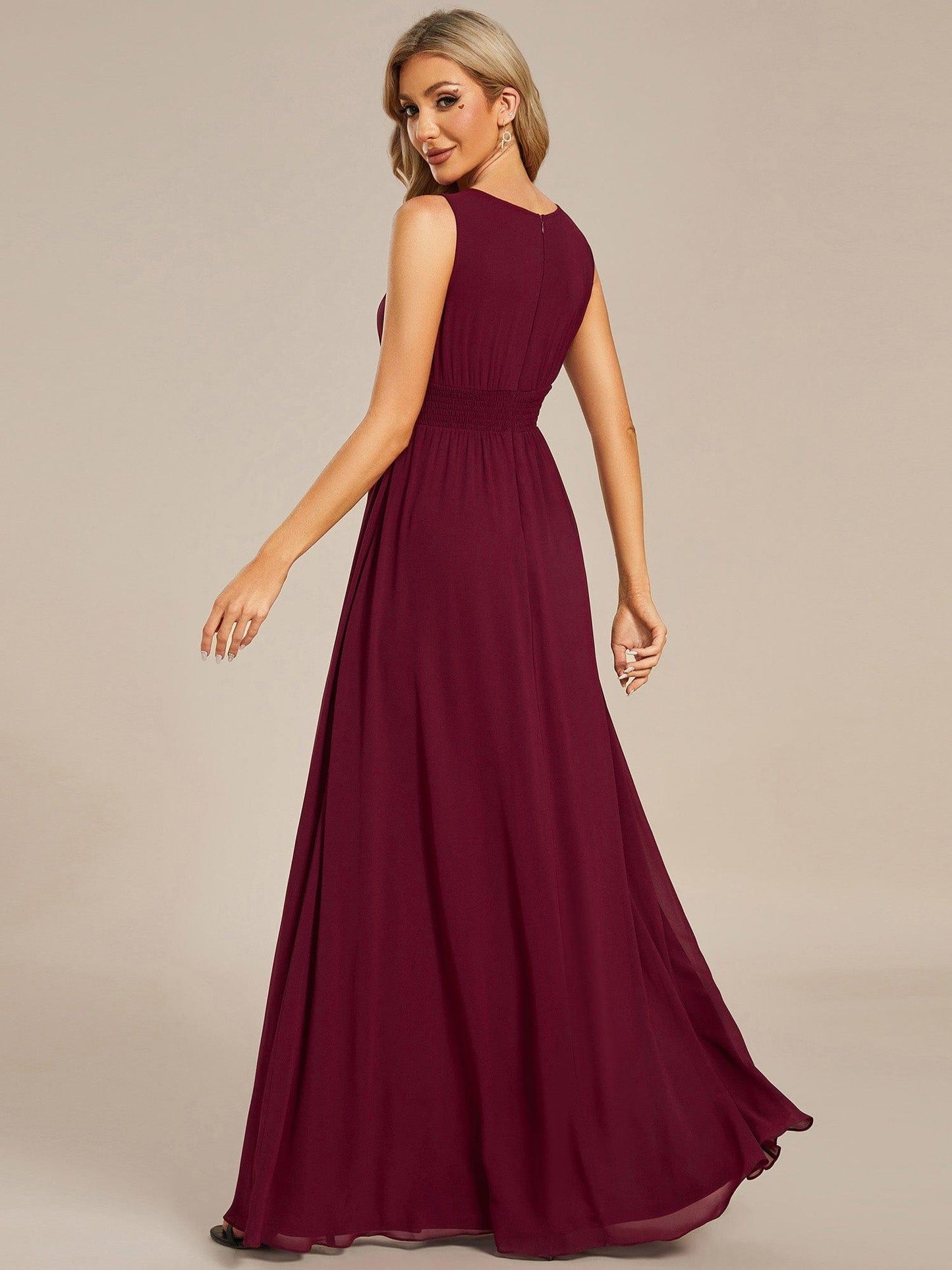 KALIA|Simple Sleeveless A-line Chiffon Bridesmaid Dress with Hollow Out Detail