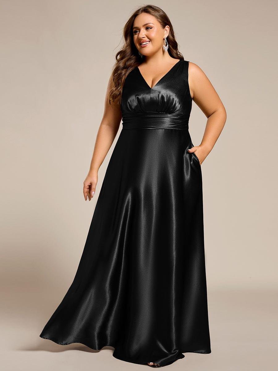 INDY|V-neck Empire Waist Satin Maxi Bridesmaid Dress with Pockets