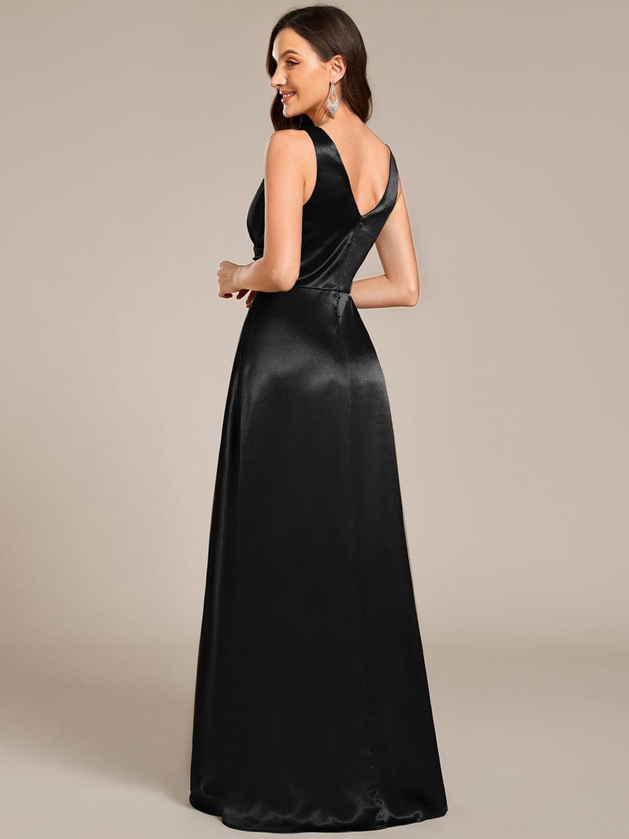 INDY|V-neck Empire Waist Satin Maxi Bridesmaid Dress with Pockets