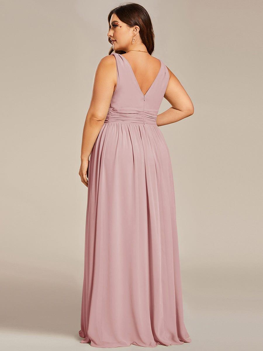 pretty HUSH|Plus Size Sleeveless V-Neck Chiffon Semi Bridesmaid Dress