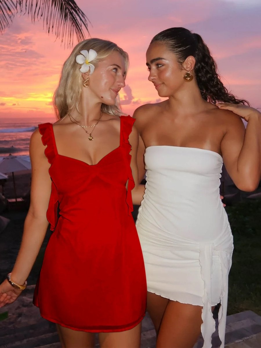 Dovie | Yellow - Sheath Satin V Neck Short Homecoming & Cocktail Dresses with Ruffles