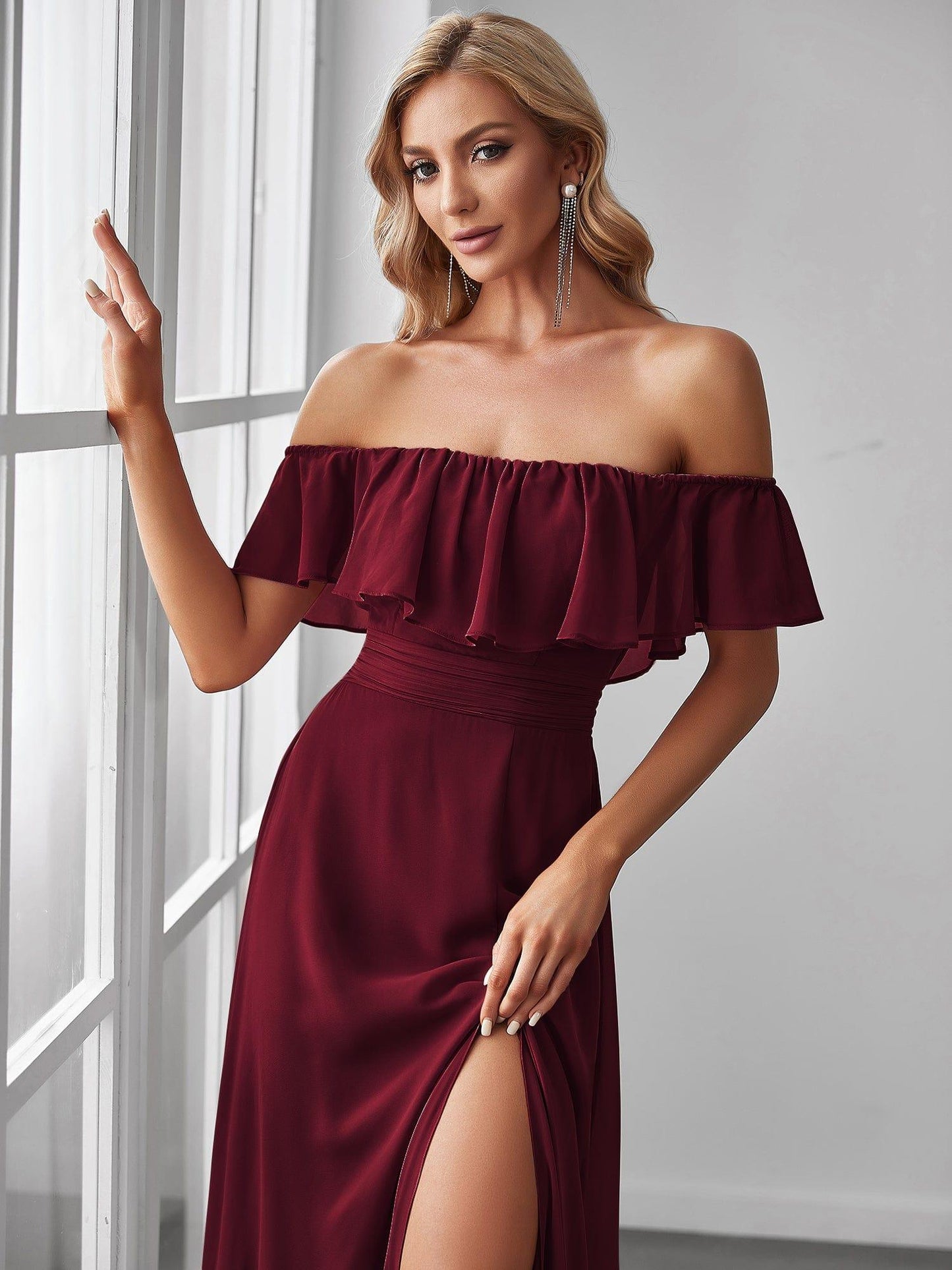 ÉMILE|Off the Shoulder Ruffle Bodice Long Flowy Chiffon Bridesmaid Dress